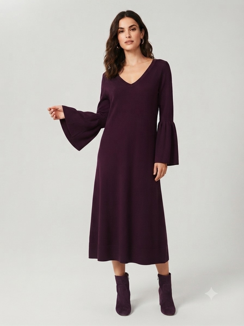 RW&CO. V-Neck Bell Sleeve Midi Dress in Plum Size XL